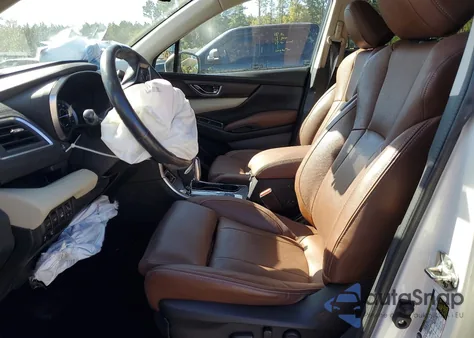 2021 Subaru Ascent Touring z USA, uszkodzony, nr VIN 4S4WMARD9M3413853